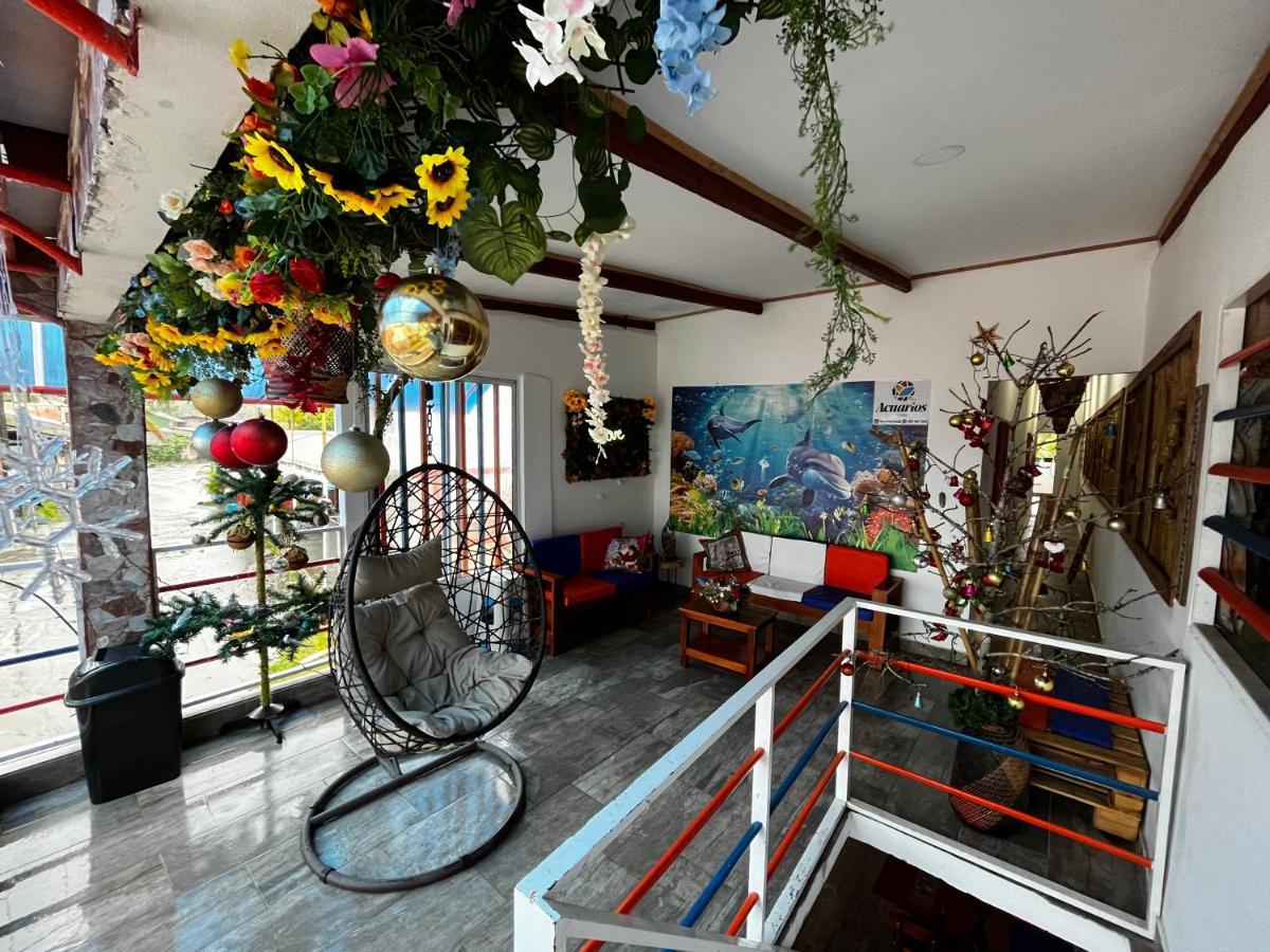 Acuarios Hostal Playa Ladrilleros Exterior photo