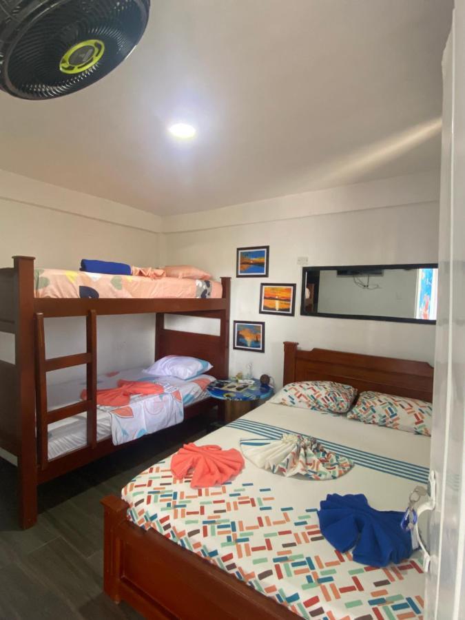 Acuarios Hostal Playa Ladrilleros Exterior photo