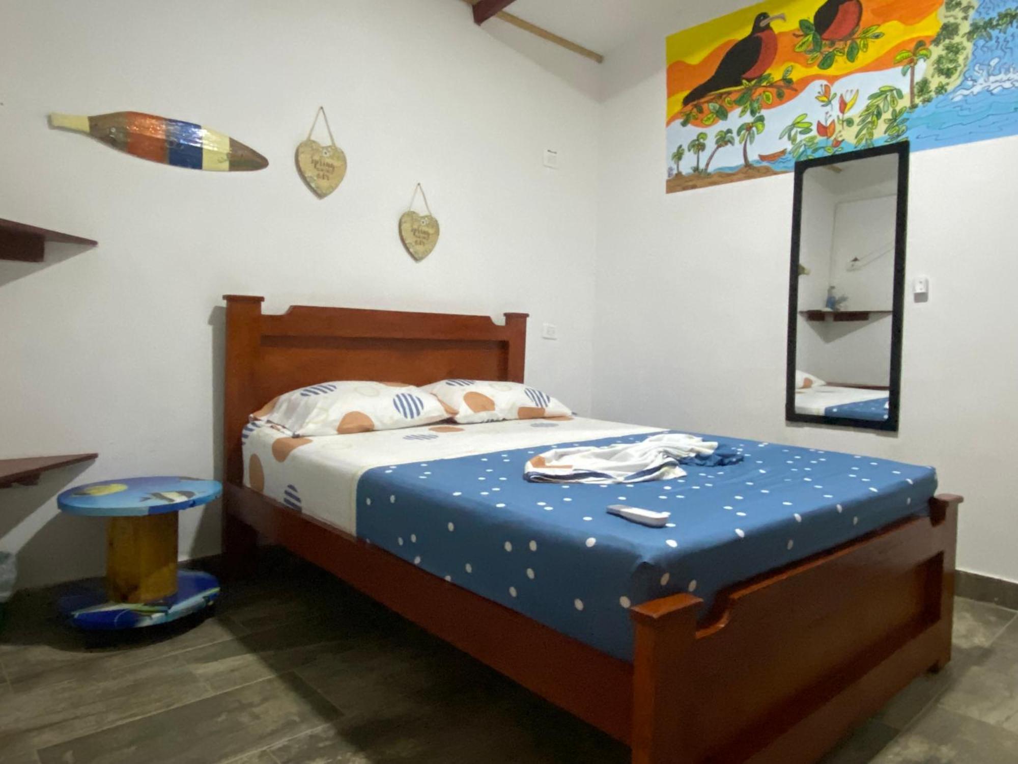 Acuarios Hostal Playa Ladrilleros Exterior photo